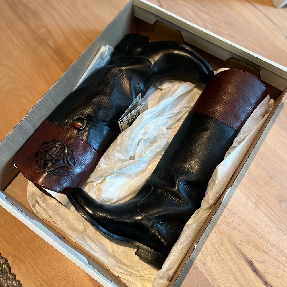 Frye Melissa Multi Leather Boots brand new with tags - Picture 8 of 8